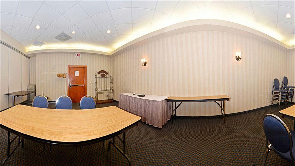 Hampton & By Hilton Nw 3* Calgary