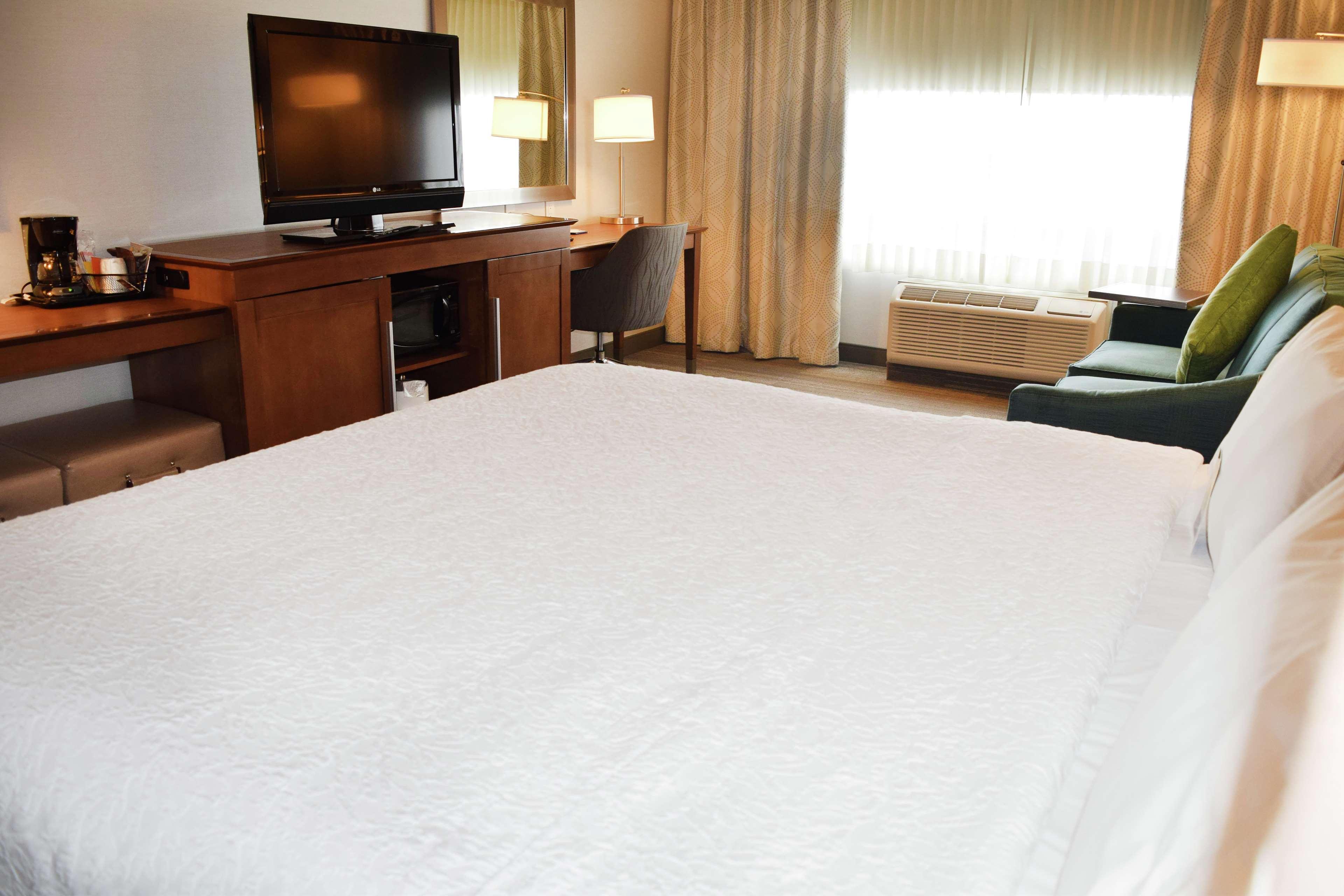 Hampton & By Hilton Nw Hotel 3*