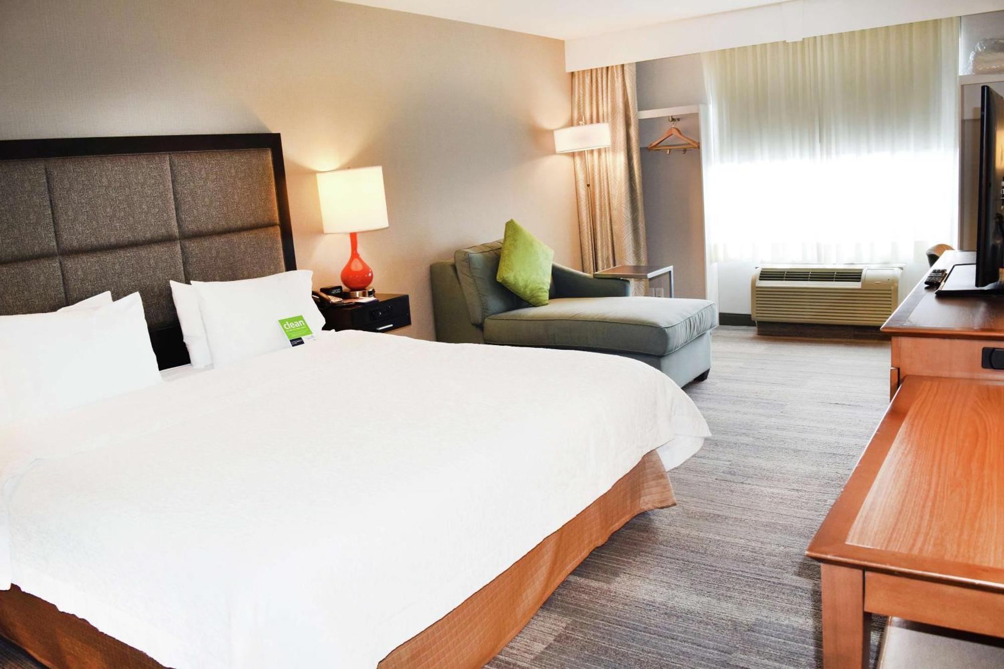 Hotel Hampton & By Hilton Nw Calgary